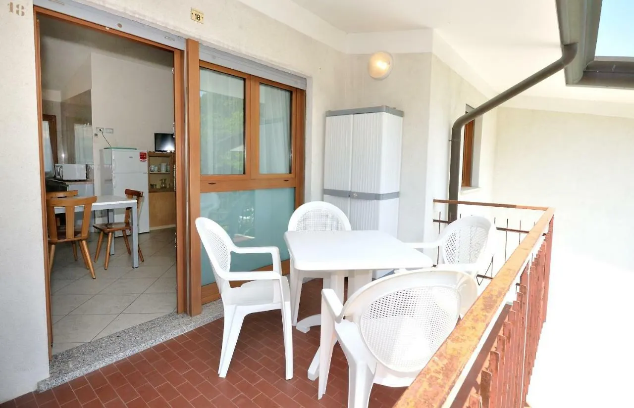 Villaggio Delfino Bibione 0*,